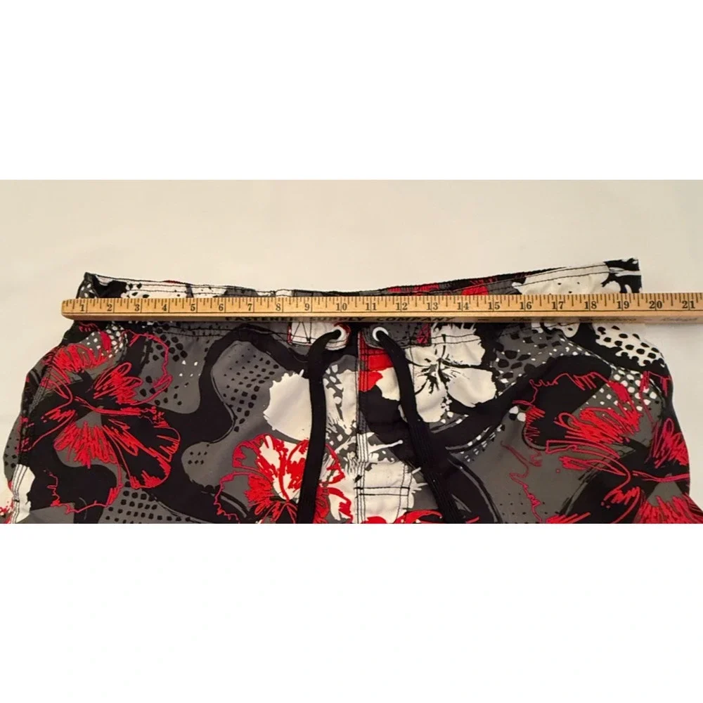 OP Ocean Pacific Mens XL Floral Cargo Board Shorts Swim Trunks Beach Pool Resort